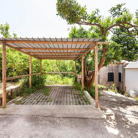 Michelina Apartment